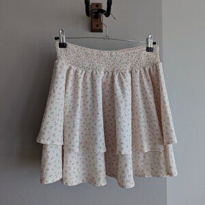 Short ruffled floral skirt, S